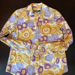 Salvatore Ferragamo Women top. Size 40